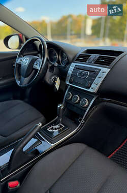 Седан Mazda 6 2012 в 