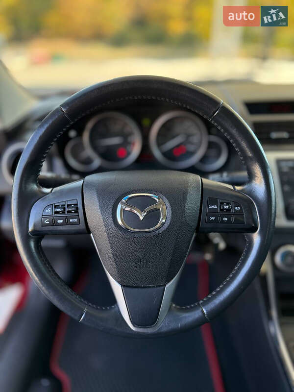 Седан Mazda 6 2012 в Днепре