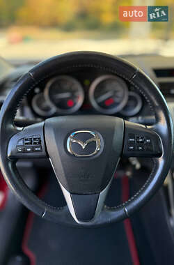 Седан Mazda 6 2012 в 