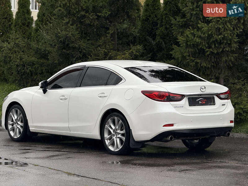Седан Mazda 6 2014 в Тернополе
