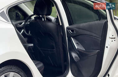 Седан Mazda 6 2014 в 