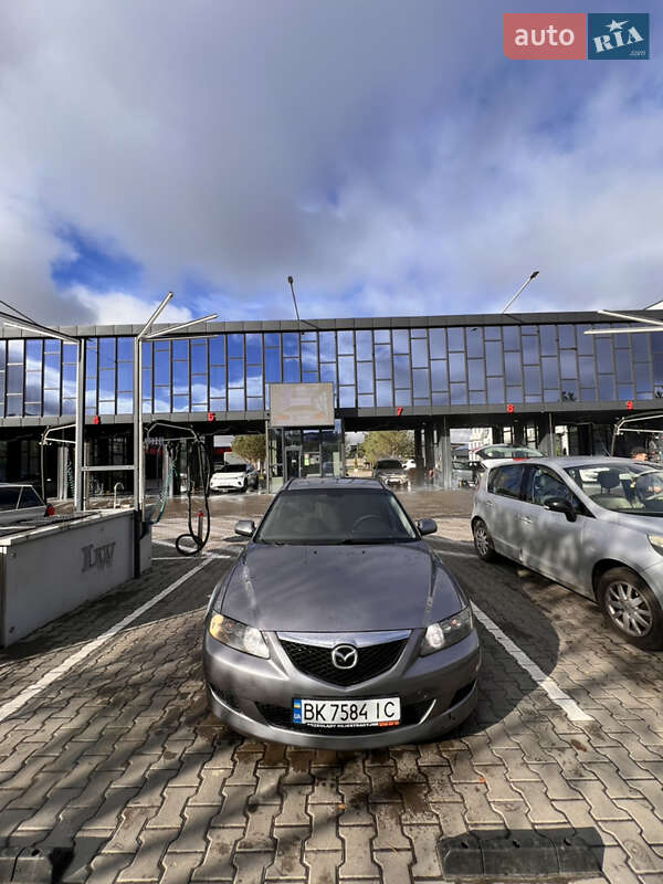 Седан Mazda 6 2004 в Ровно