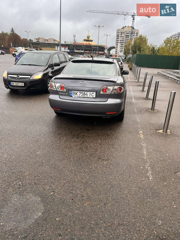 Седан Mazda 6 2004 в Ровно