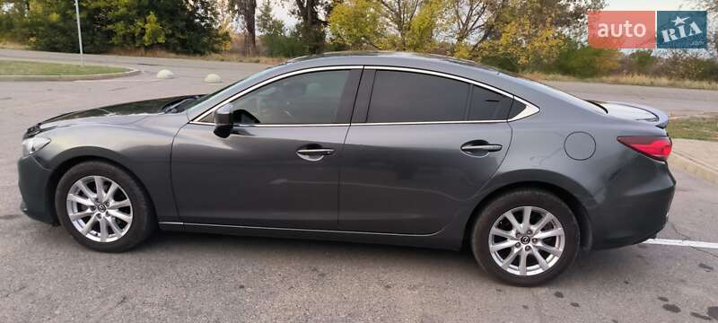 Седан Mazda 6 2017 в Днепре