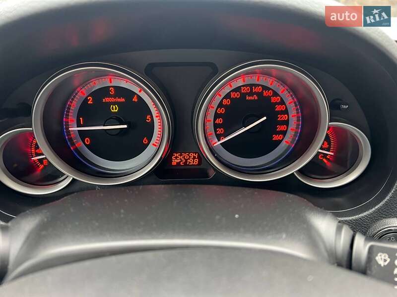 Універсал Mazda 6 2011 в Виноградові