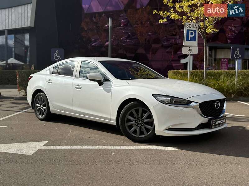 Седан Mazda 6 2019 в Киеве