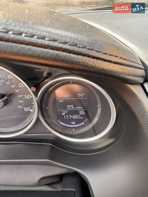 Седан Mazda 6 2015 в Киеве