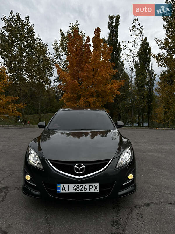 Седан Mazda 6 2010 в Горішніх Плавнях