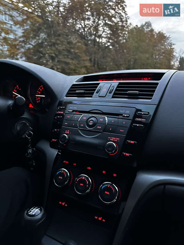 Седан Mazda 6 2010 в Горішніх Плавнях