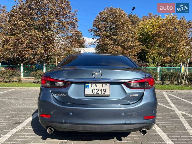 Седан Mazda 6 2016 в Черкасах