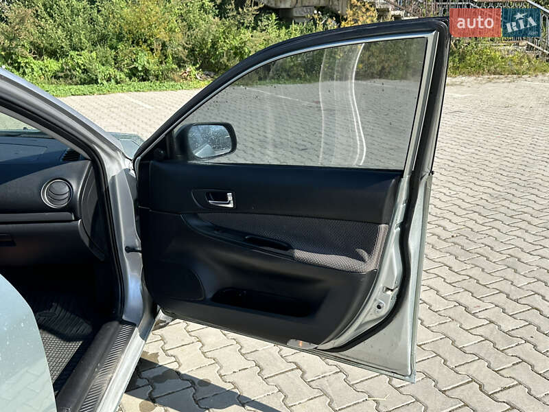 Седан Mazda 6 2003 в Дрогобыче