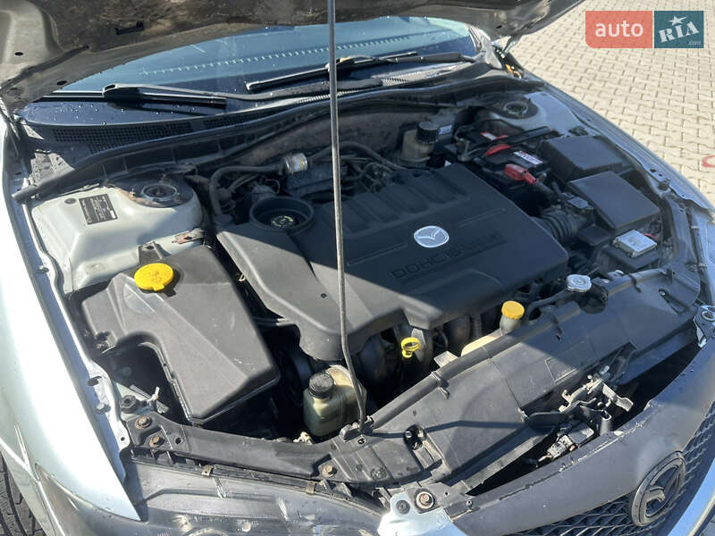 Седан Mazda 6 2003 в Дрогобыче