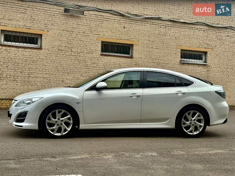 Ліфтбек Mazda 6 2011 в Рівному