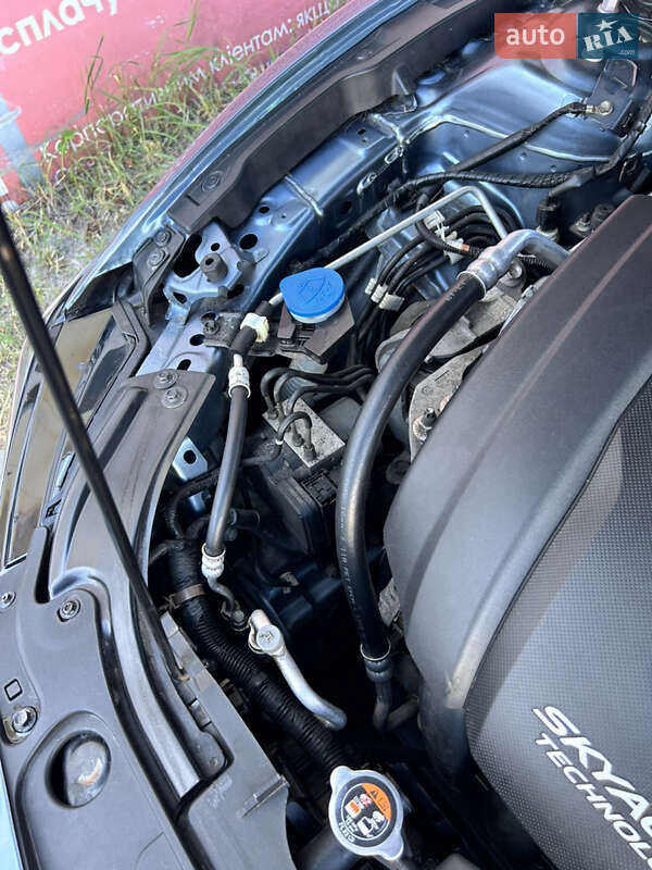 Седан Mazda 6 2018 в Киеве