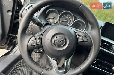 Седан Mazda 6 2016 в 