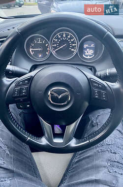 Седан Mazda 6 2015 в 
