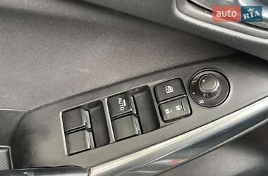 Седан Mazda 6 2014 в 