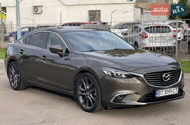 Седан Mazda 6 2016 в  фото 3 Седан Mazda 6 2016 в