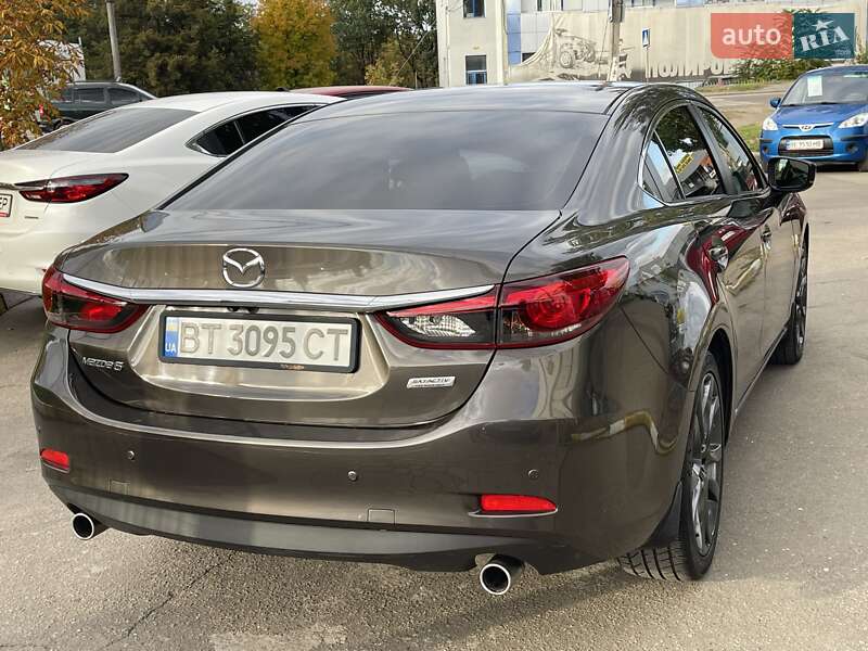 Седан Mazda 6 2016 в Николаеве