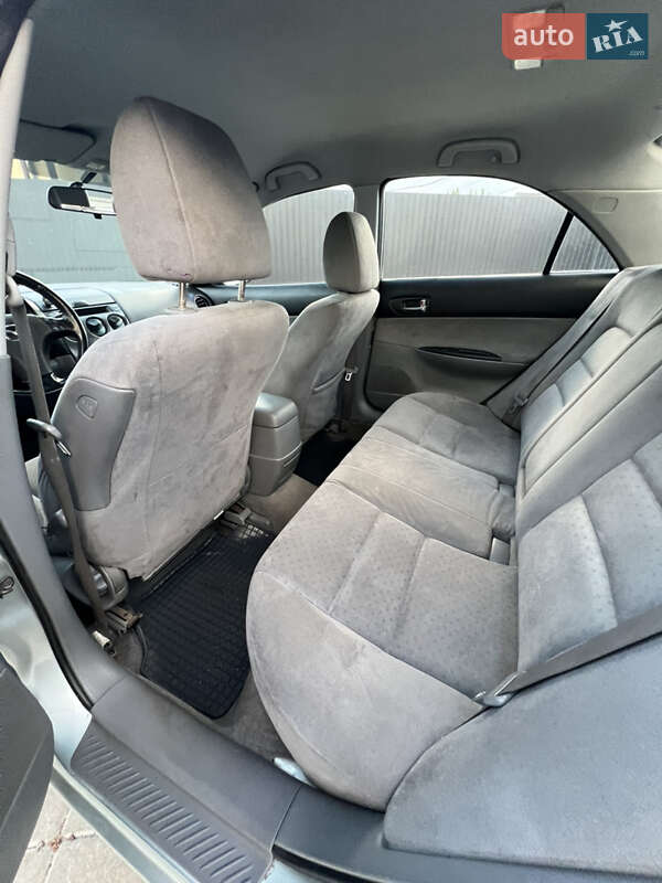 Седан Mazda 6 2003 в Черкасах