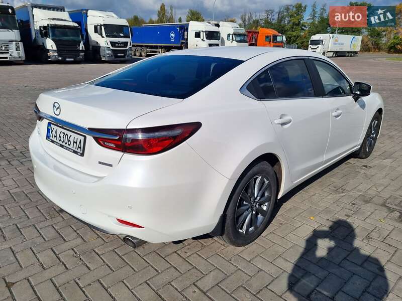 Седан Mazda 6 2022 в Киеве