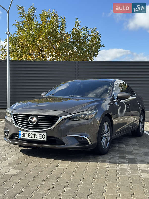 Седан Mazda 6 2015 в Миколаєві