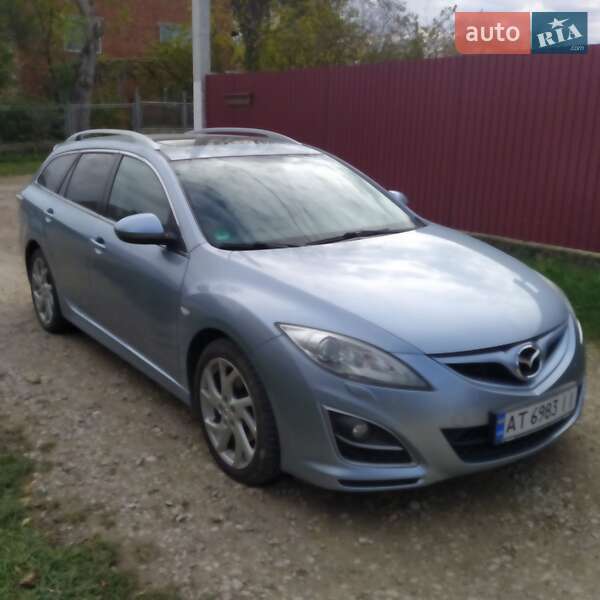 Універсал Mazda 6 2011 в  фото Універсал Mazda 6 2011 в