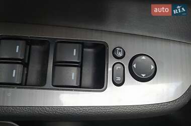 Універсал Mazda 6 2011 в  фото 28 Універсал Mazda 6 2011 в