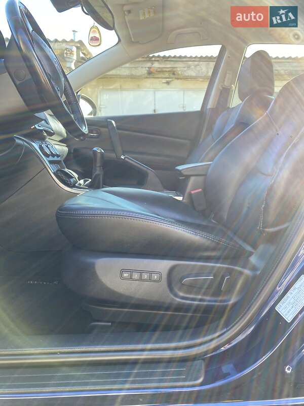 Универсал Mazda 6 2011 в Ивано-Франковске