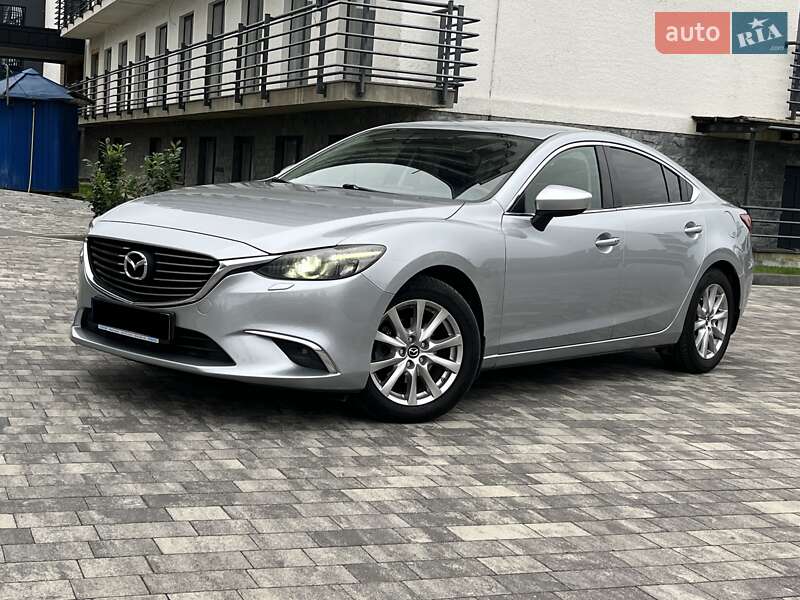 Седан Mazda 6 2016 в Мукачево