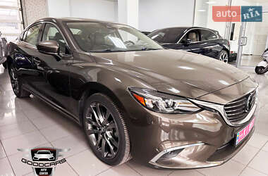 Седан Mazda 6 2016 в Каменском