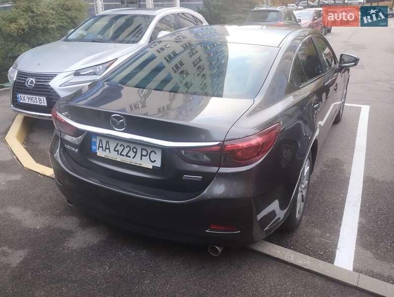 Седан Mazda 6 2016 в Киеве