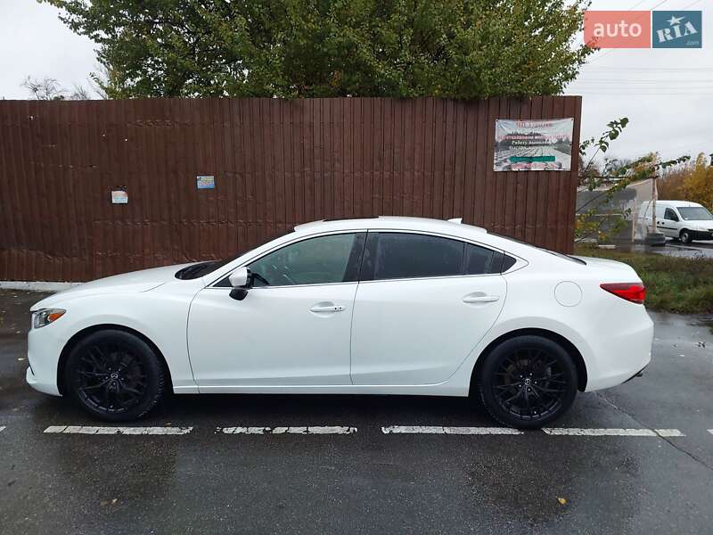 Седан Mazda 6 2016 в Охтирці