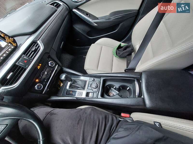 Седан Mazda 6 2016 в Охтирці