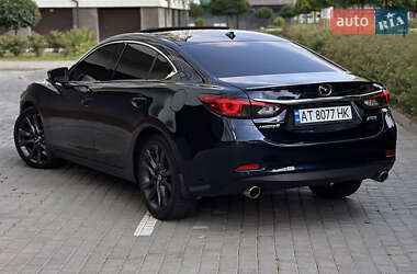 Седан Mazda 6 2016 в 