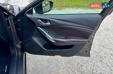 Седан Mazda 6 2016 в 