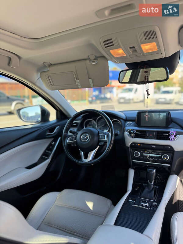 Седан Mazda 6 2016 в Калуші