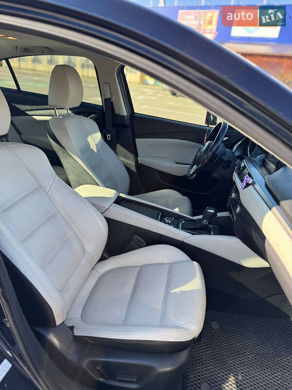 Седан Mazda 6 2016 в Калуші