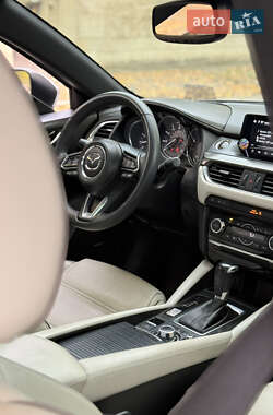 Седан Mazda 6 2017 в  фото 15 Седан Mazda 6 2017 в