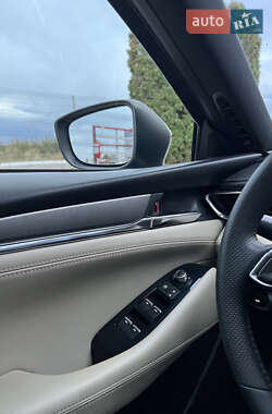 Седан Mazda 6 2018 в  фото 8 Седан Mazda 6 2018 в