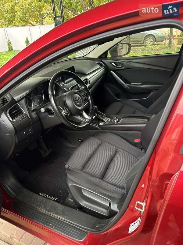 Седан Mazda 6 2017 в Александрие