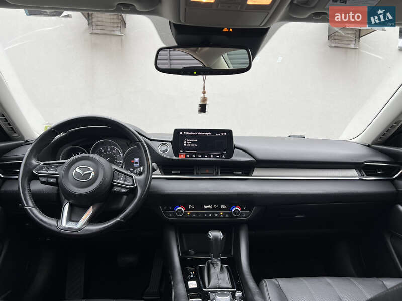 Седан Mazda 6 2018 в Житомирі