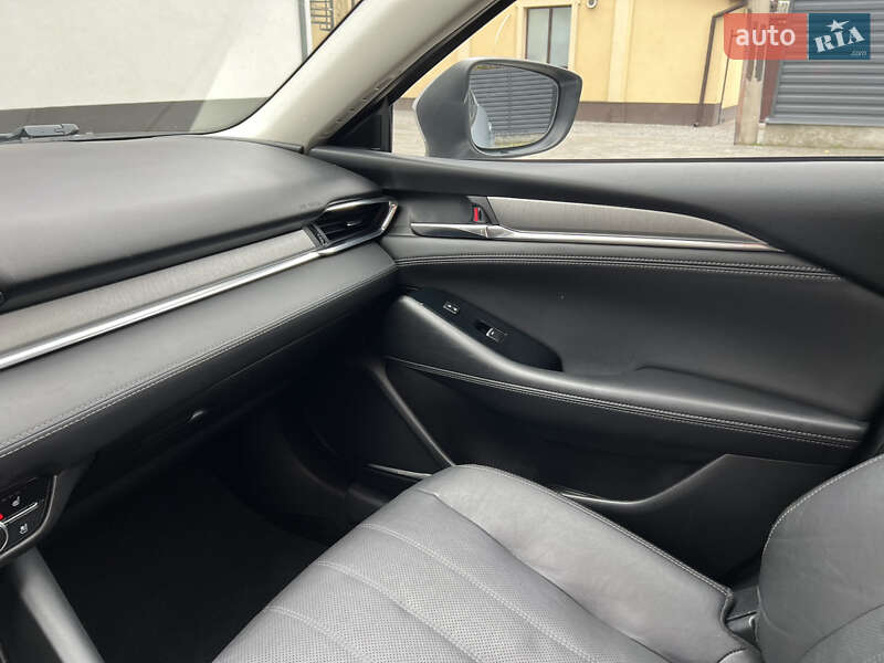 Седан Mazda 6 2018 в Житомирі