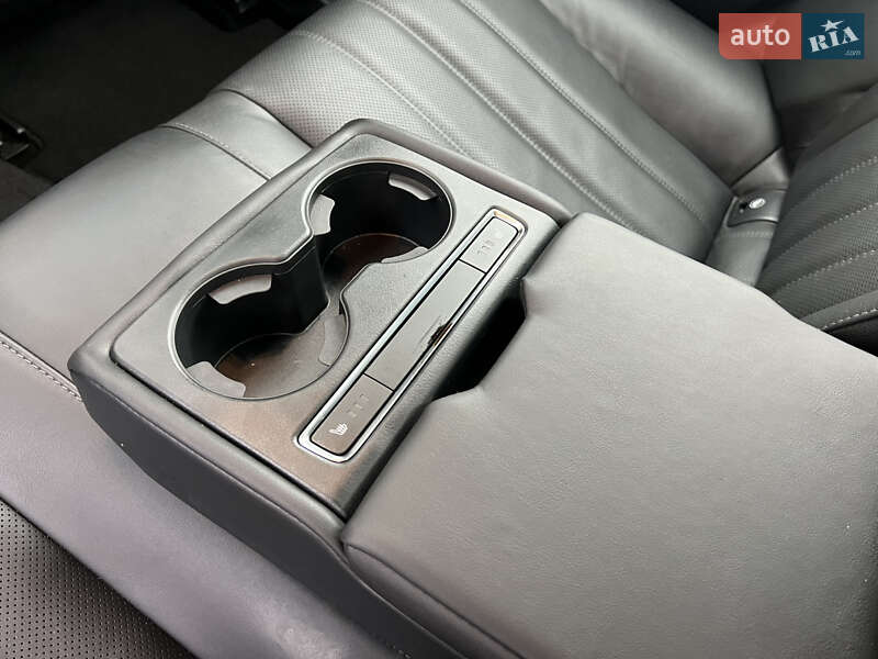 Седан Mazda 6 2018 в Житомирі