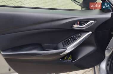 Седан Mazda 6 2014 в Сарнах