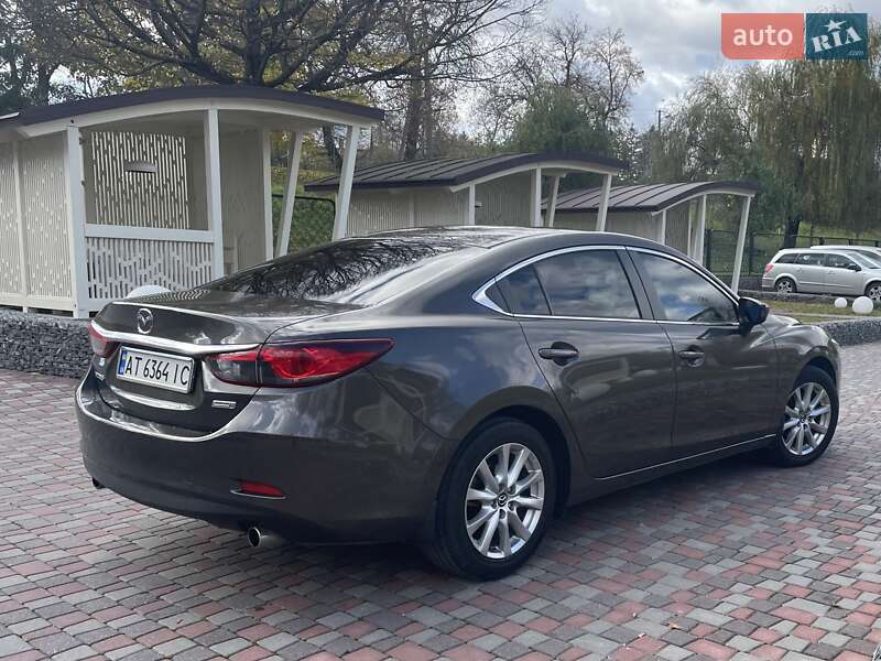 Седан Mazda 6 2015 в Ивано-Франковске