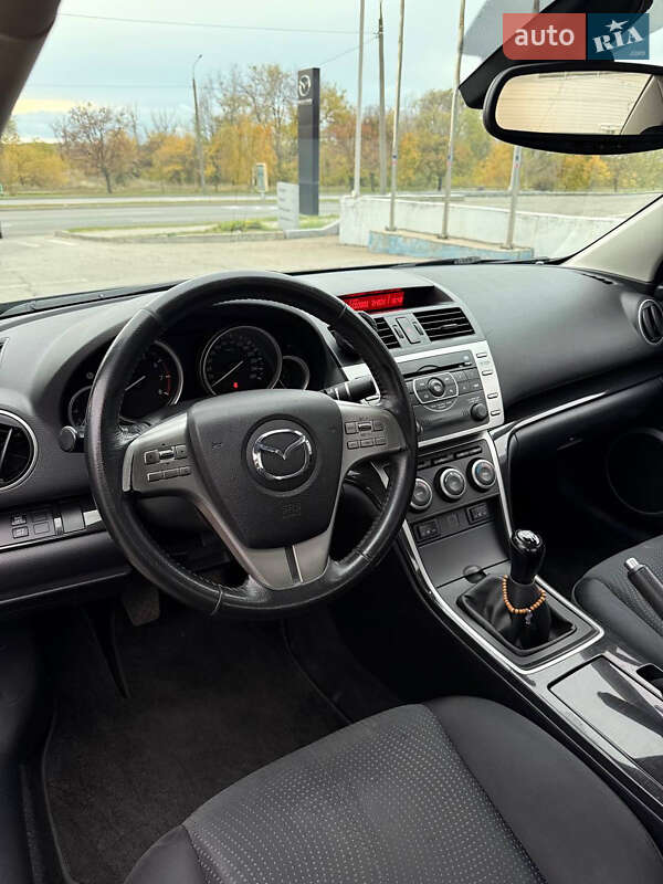 Седан Mazda 6 2007 в Запорожье