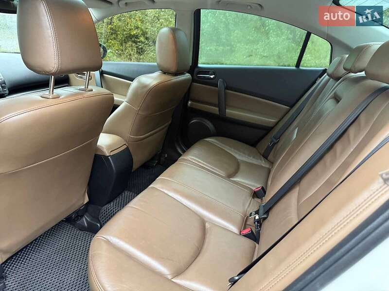 Седан Mazda 6 2011 в Киеве