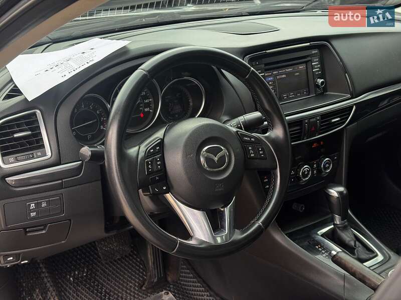 Седан Mazda 6 2014 в Харькове