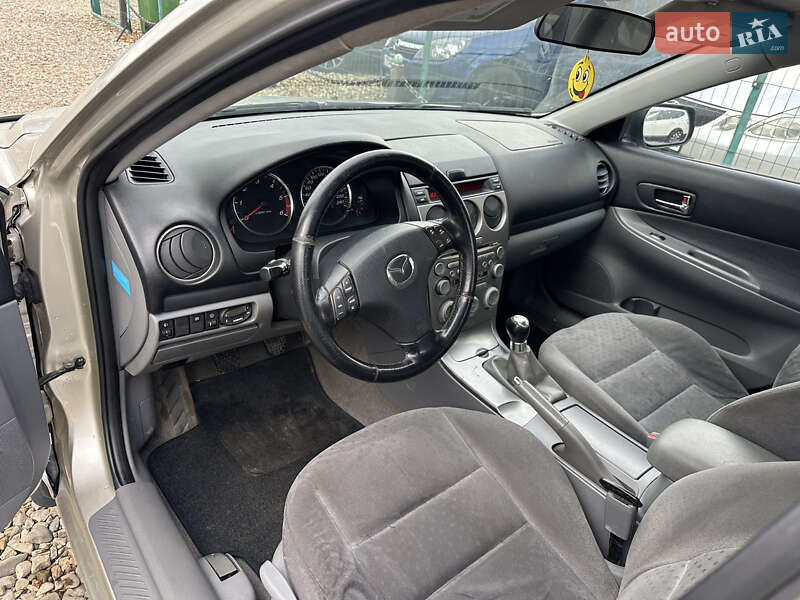 Седан Mazda 6 2002 в Коломые